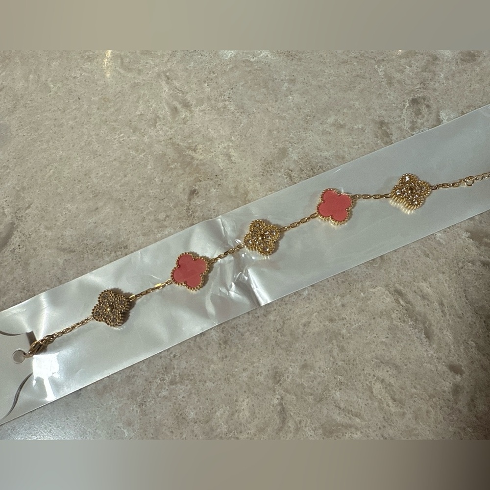 Elegant Gold and Pink Flower Bracelet